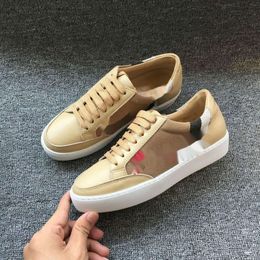 Casual Shoes Designer Vintage Print Cheque Sneakers Top Quality Luxury Fashion Chequered Fabric Colour Blocking Flat Leather Couple Tie Up Low Sneakers Sports Shoes