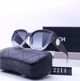 Occhiali da sole designer all'ingrosso occhiali originali sfumature per esterni telaio di moda classico classico incontro di incontro da gocce di libelluli da drago stampare occhiali da sole gafas