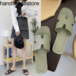 Orans Hausschuhe Sandale Frau Klassische Hausschuhe Weibliche Sommermode Outwear Hausschuhe Weibliche Flache Unterseite Student Anti-Rutsch-Hausschuhe Strand Coole Hausschuhe Weiblich