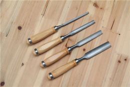 Beitel New 4pcs/Set Semicircular chisel Carving Set Wood gouge Chisel Woodworking Tool 6,12,18,24mm