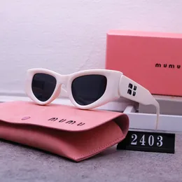 Sunglasses designer sunglasses luxury mm sunglasses for women letter UV400 design Cat Eye fashion strand Wearing the beach sunglasses gift box 5 Colour very nice