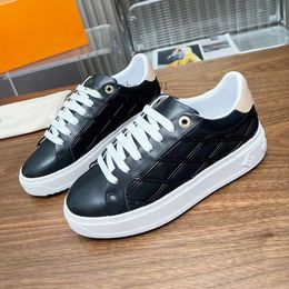 Casual shoes women Designer SHoes Travel leather lace-up sneaker fashion lady Flat Running Trainers Letters woman shoe platform men gym sneakers size 34-42-45 3.20 06