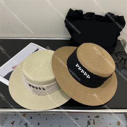 New Designer Straw Hat Hand Crocheted Wide Brim Hats Ladies Holiday Summer Beach Hats Women Sun Hats