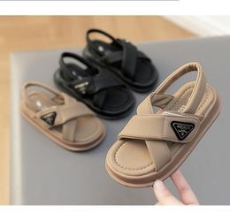 Barn sommarstrand sandaler 2023 koreanska utgåva flickor romerska sandal sandles andas sko för flicka zapatos