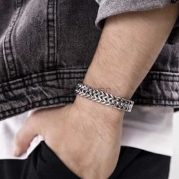 Chain Vnox Vintage Oxidised Cool Double Curved Chain Bracelet for Mens Stainless Steel Punk Antique Cube Fox Tail Chain for Mens Pulseira 240325