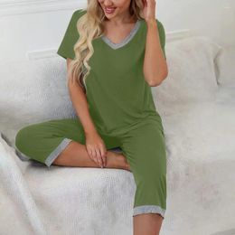 Women's Sleepwear Soft Women Pyjamas V Neck Contrast Colour Set With Short Sleeve Cropped Pants For Summer Nights 2 Piece