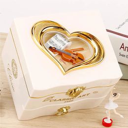 Boxes Musical Box With Rotating Dancing Girl Retro Engraved Mini Romantic Jewellery Box Classical Christmas Decoration Christmas Gift