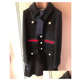 Womens Wool Blends Vintage Black/White Long Coats Designer Bow Big Letter Buttons Women Woollen Coat Plus Size Outwear 82007 Drop Deliv Ot0Ru