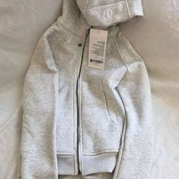 Small Grey hoodie for women with a spring and autumn feel super beautiful slim fit niche top short zippered cardigan jacket