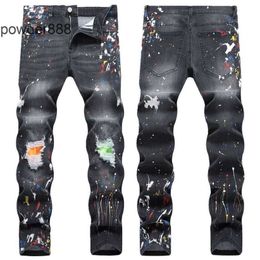 2024 New Straight Leg for Men Designer Hip Hop Fashion Mens Pants Jeans Top Quality Purple Motorcycle Cool Denim Pant 1NS4