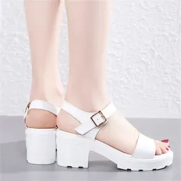 Dress Shoes Mid Heels Genuine Leather Women's Trainers Designer High Platform Heeled White Sneakers Sports Tenisse College