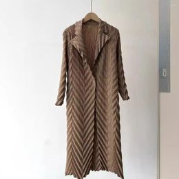 Women's Trench Coats Miyake Original Coat Casual Fashion Elegant Pleated Spring Fall Wildcard Long-sleeved Cloak Solid Colour Female