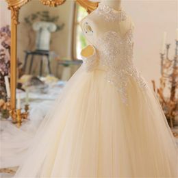 Girl Dresses Vintage Lace Applique Off Shoulder Kid Flower Dress Shinning Sequin Birthday Party Celebration First Communion Gown