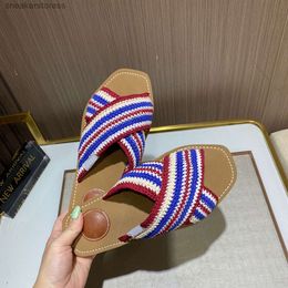 Casual Slipper Sandal Chlloe Woody 2024 Summer New Linen Color Block Knitted Flat Bottom Sandals Mouth Toe Beach Sandal Designer E7LG