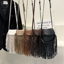 Fashion luxury women's crossbody bag Female designer fringe small square bag ins retro texture women's hand crossbody bag