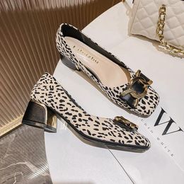 Dress Shoes XGRAVITY Chunky Heel Pumps Square Toe Ladies Footwear Elegant Leopard Chain Design Women High Heeled