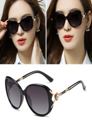 The new Polarised sunglasses with round face sunglasses female celebrities can be matched with the glasses square face screen red7711484