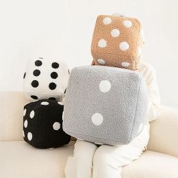 Pillow Hot Creative Funny Simulation Dice Plush Pillow Cubic Cube Pendant Dolls Stuffed Soft Sofa Back Cushion Home Decor