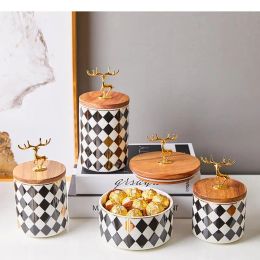 Tools Ceramic Storage Jars Black and White Grid Quality Porcelain Storage Jar Golden Deer Cover Tea Canister Coffee Pot Organizer