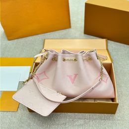Top Luxury Handbag Designer Cowhide Leather Drawstring Chain Bucket Bag Women's Handbag Shoulder Bag Zipper Coin Purse 28cm Supbb