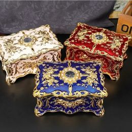 Vintage Jewellery Box Decorative Metal Crafts European Style Storage Box Treasure Chest Ring Necklace Gift Box Organisers Storage 240315