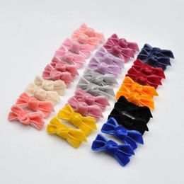 100Pcs/Lot 1.4inch Mini Velvet Ribbon Bow Hair Clips Tiny Bow Hairpins For Kids Baby Girl Hair Accessories 240321