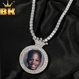 Necklaces TBTK Round Crown Medallions Custom Photo Memory Pendant Engrave Name HipHop Jewlery Personalised Men Women Gifts
