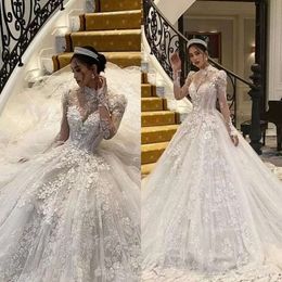 Romantic Wedding Dresses Long Sleeve Tulle Lace Appliques Crystal Beading Design Vintage Formal Bridal Gown Customise Bes121