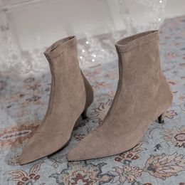 Winter INS Luxury Women Low Heels Stretch Fabric Suede Sock Boots Brand Female Kitten Heels Flock Ankle Boots Party Shoes 240318