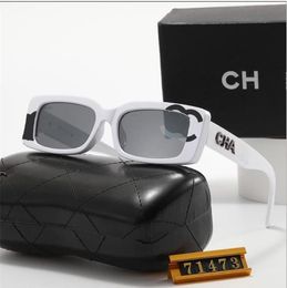 Fashion Designer Sunglasses Classic Eyeglasses Goggle Outdoor Beach Sun Glasses For Man Woman read continuous barrier outstanding Sun Glasses gafas Sunglasses