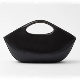 Дизайнерская женская черно-белая кожаная сумка-клатч среднего размера