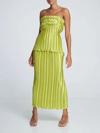 Women s Y2K 2 Piece Sets Stylish Strapless Bandeau Top with Pleated Maxi Skirt Outfits for Any Occasion 240315