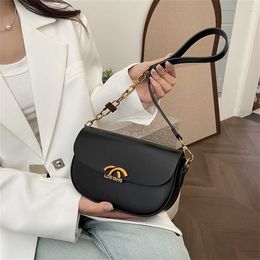 28% OFF Designer bag 2024 Handbags Small and fashionable minimalist for women in spring/summer chain small square high stripe quality versatile crossbody