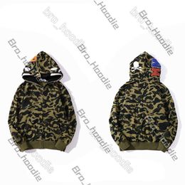 Mens Hoodie Set Bapestar Hoodie Bapeness Hoodies Men Women Full Zip Up Shark Luminous Hoodie Double Classic Camouflage Hooded Couple Cotton Coat Suit Bapessta 988