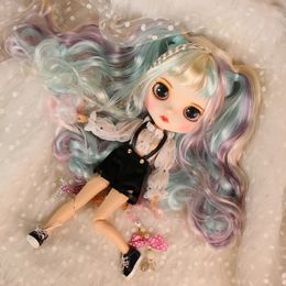ICY DBS Blyth Doll For Series NoBL 340104910174006 Rainbow hair Carved lips Matte face customized Joint body 16 bjd 240311