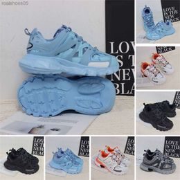 Factory direct sale Triple S Casual Shoes Mens Womens Plate-forme Oversized Athletic Luxury Fashion Outdoor
