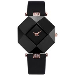 New Fashion luxury women watch New Fashion Women Dress Watches Ceramic case Leather Strap Relogio Feminino Lady Quartz Wr2973