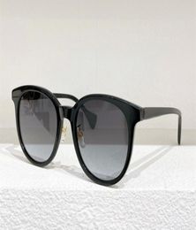 Fashion Designer 1073 Sunglasses for Women trend retro round shape glasses outdoor simple versatile style AntiUltraviolet protect9496190