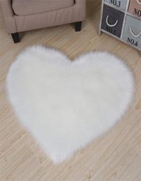Imitation sheepskin Modelling heart carpet living room bedroom plush rug cute heartshaped footcloth wedding decoration4123941
