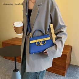 Designer Bag Womens New Simple and Fashionable Handheld One Shoulder Crossbody Bag with Bright Texture