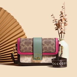 the Store Exports Designer Bags Wholesale High-end Women's Handbags and 2024 New French Wide Shoulder Crossbody Bag Fashion Versatile Shoulder Bag