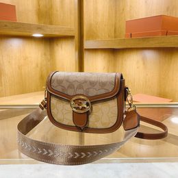 the Store Exports Designer Bags Wholesale Womens Bag 2024 New High End Fashion Printed Saddle with Small Quality One Shoulder Crossbody
