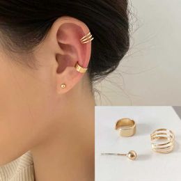 Ear Cuff Ear Cuff Golden cute clip earrings womens buckle earrings cuffs without perforations fake cartoon earrings 2023 fashion party jewelry Y240326