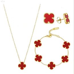 Explosions Four-leaf Clover Necklace Bracelet Earrings Set of Three Joker Lucky Five Flowers Clavicle Chain