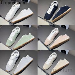 2024 New Designer Sneakers Women's Italian Brand Casual Shoes Simple Running Shoes Fashion Luxury Classic Business Shoes Minimalist Platform Shoes size 35-40