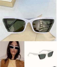 New 2021 Trend fashion designer sunglasses INSIDE STORY Vintage personality cat eye small frame women glasses Top quality Come wit4213856