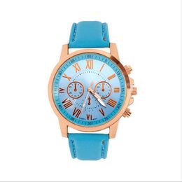 Roman Number Dial Fashion Woman Watch Retro Geneva Student Watches Womens Quartz Wristwatch With Blue Leather Band301F