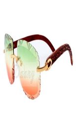 new Gold Fashion highgrade engraved sunglasses 8300075 Natural wood handcarved pattern mirror legs sunglasses glasses size 607430314