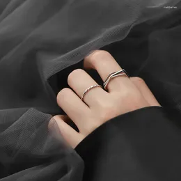 Cluster Rings Retro Style Hollow Geometric Ring Wavy Twist Lines For Women Girl Gift Fashion Jewelry