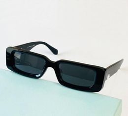 Fashion designer sunglasses OMRI016 classic black full White square frame fashion OFF 016 womens glasses UV400 protective mens bla2748411